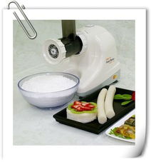 多功能料理手 一機在手，廚房全能無憂