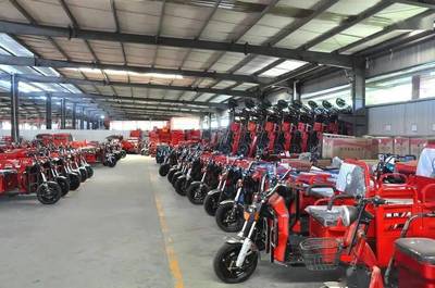 電三新勢力,重慶功華掘金昆明!